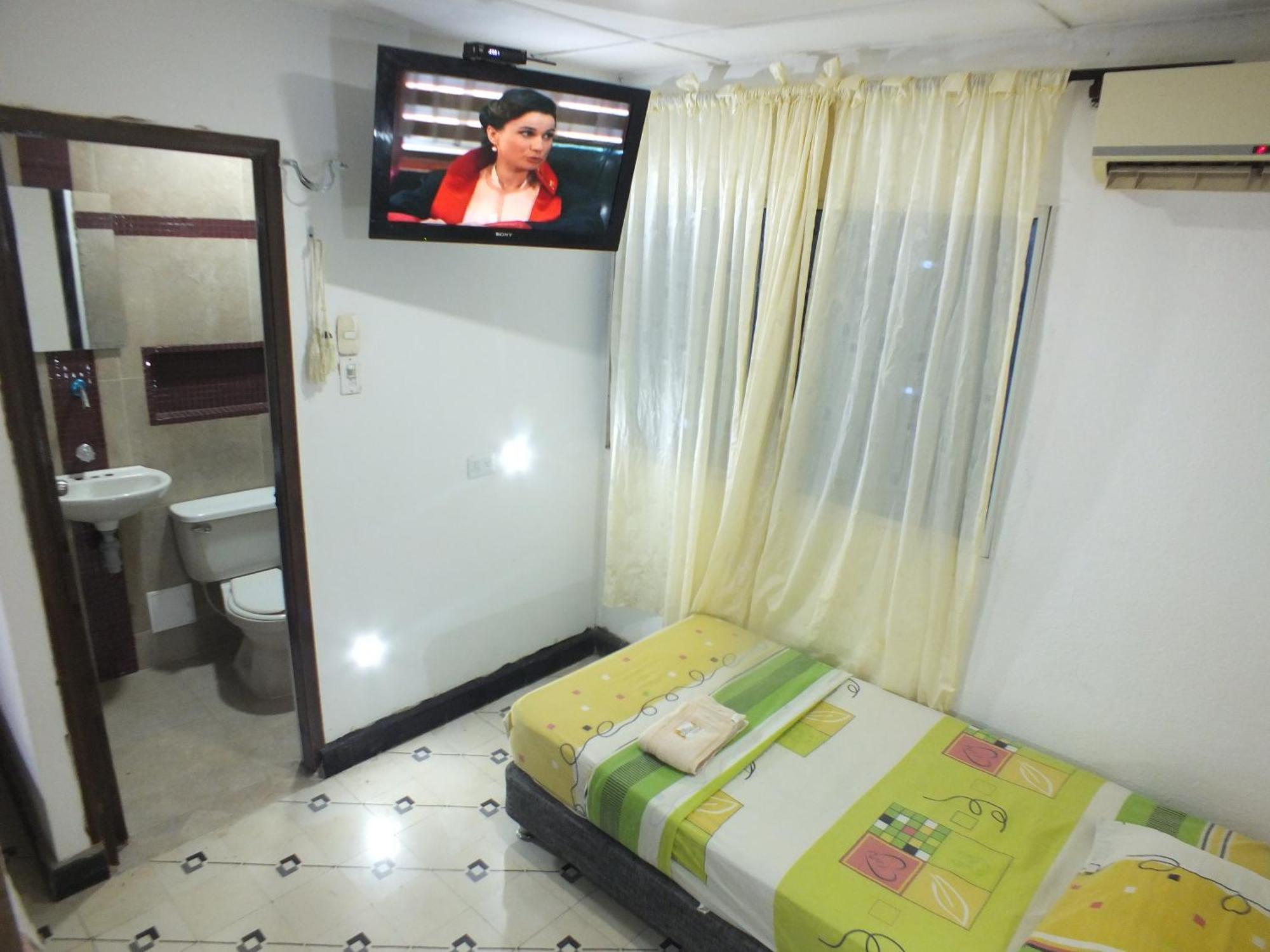 Hotel Malecon Del Rio Barranquilla  Exterior foto